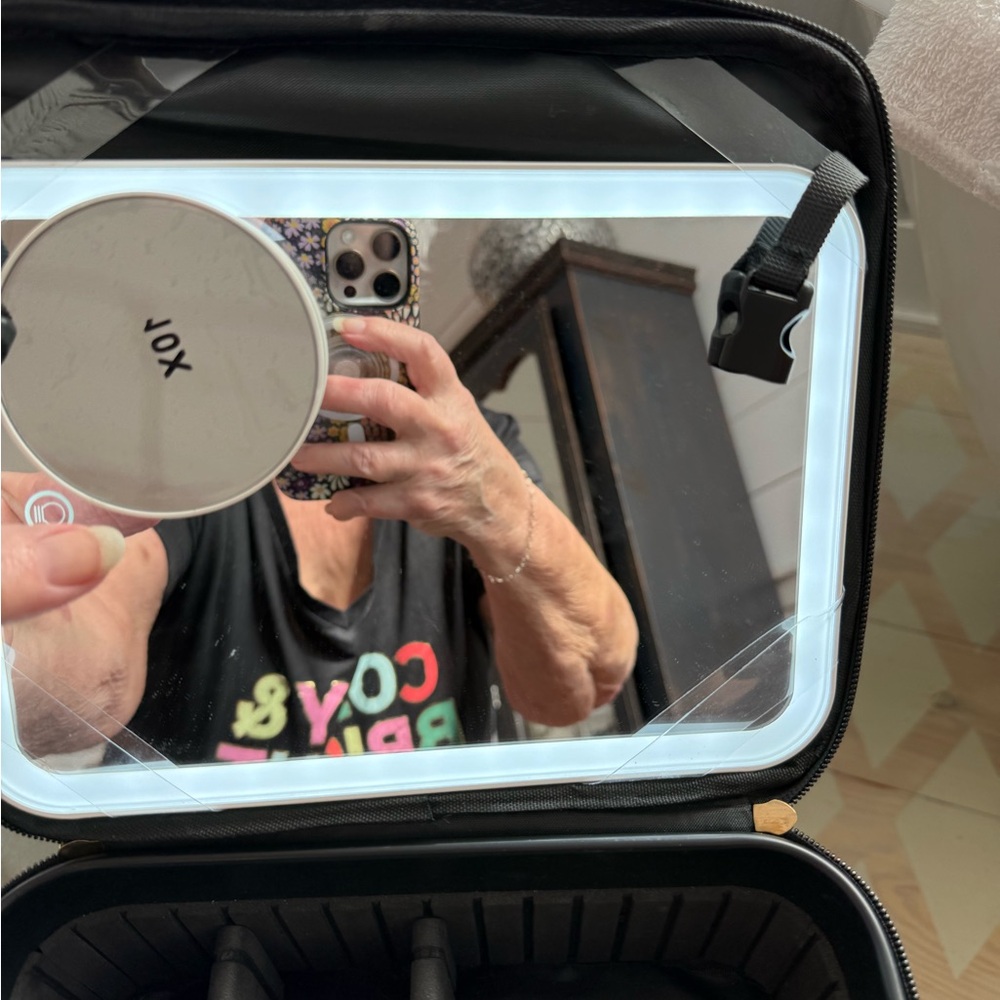 Makeup Vanity Case - image 6